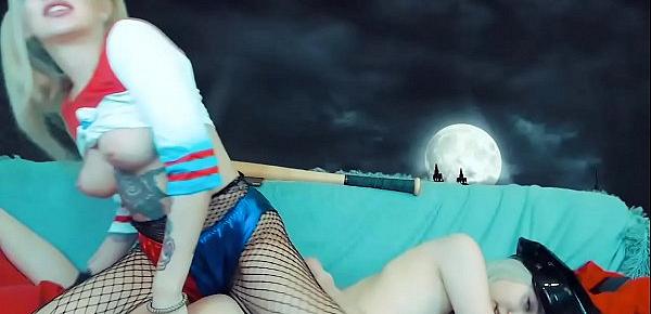  Harley Quinn Fucking Her Friend With A Strap On...